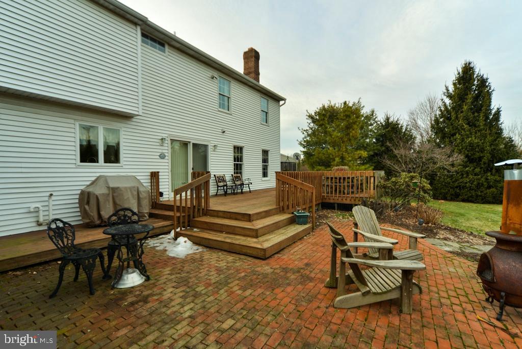 BUCKFIELD - Residential