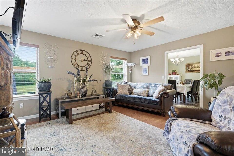 3106 BRIARWOOD DRIVE