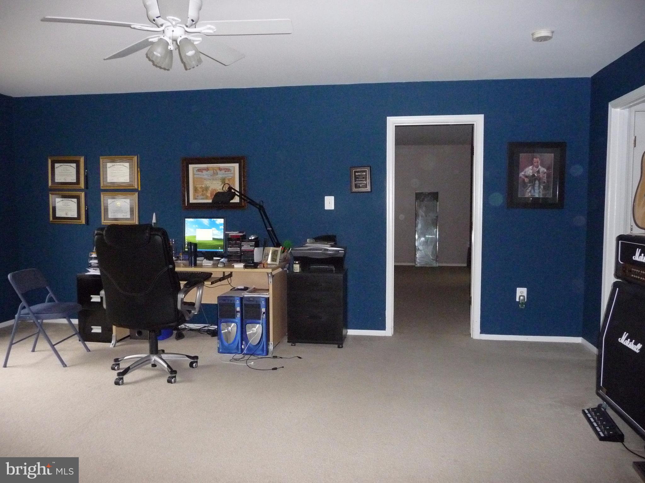 APPLE GROVE - Residential Lease