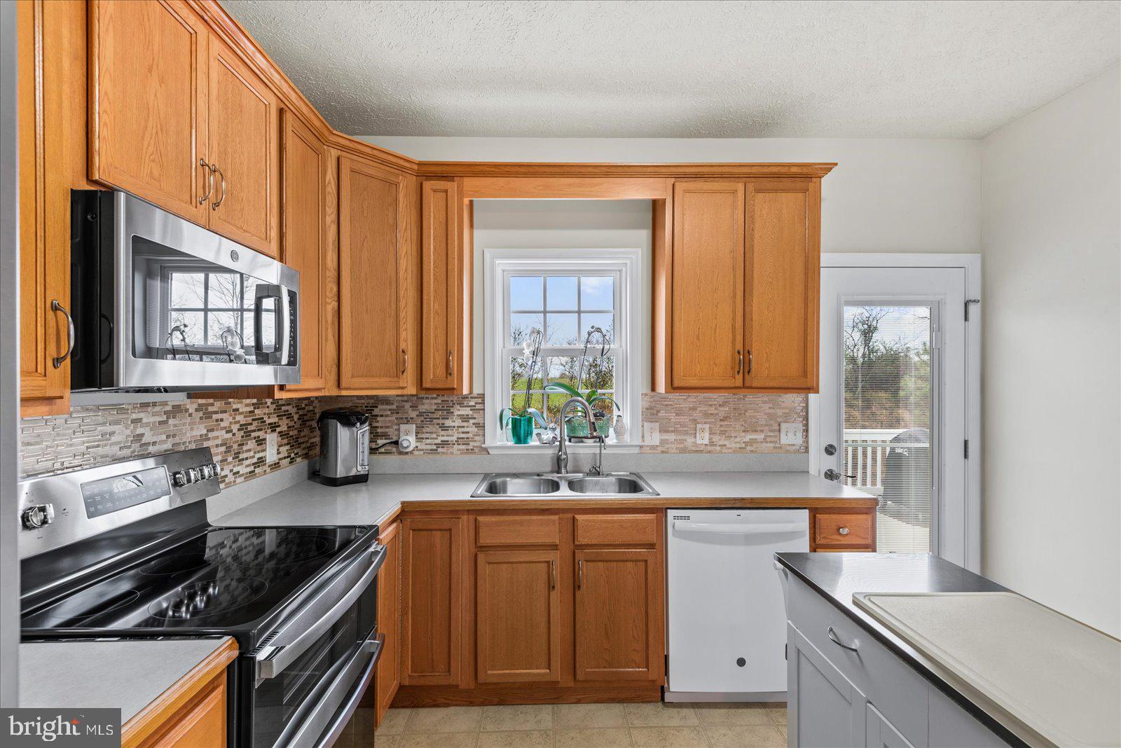 BELMONT AT CARMEL CHURCH - Residential