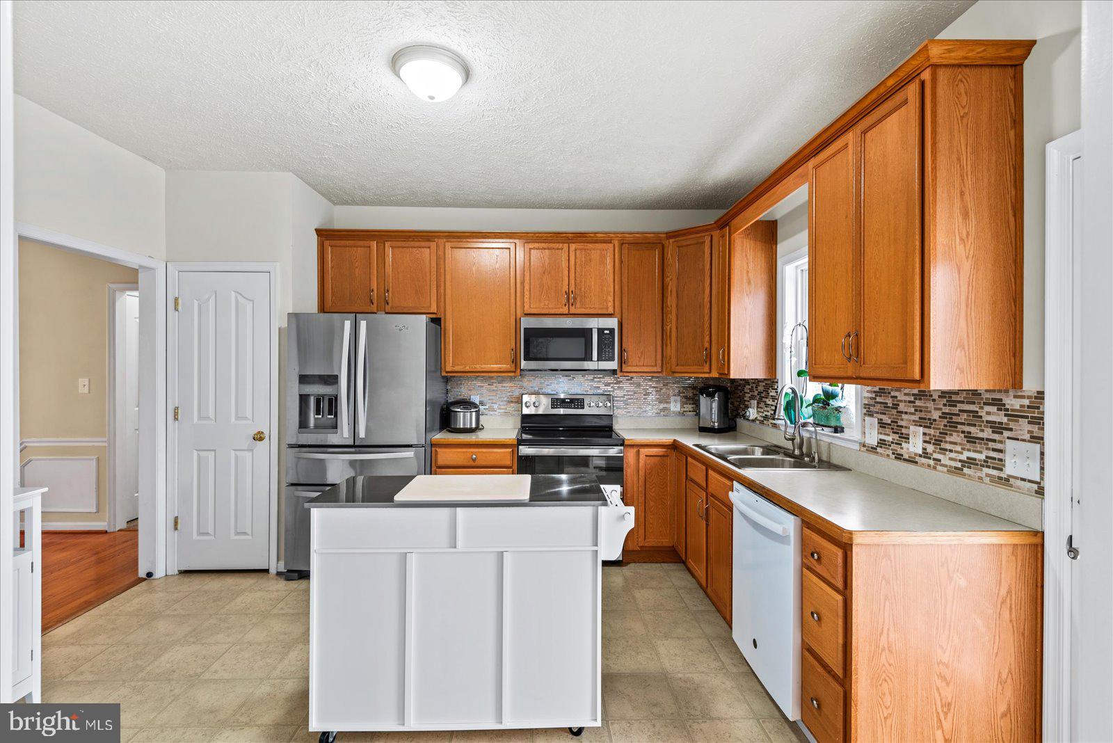 BELMONT AT CARMEL CHURCH - Residential