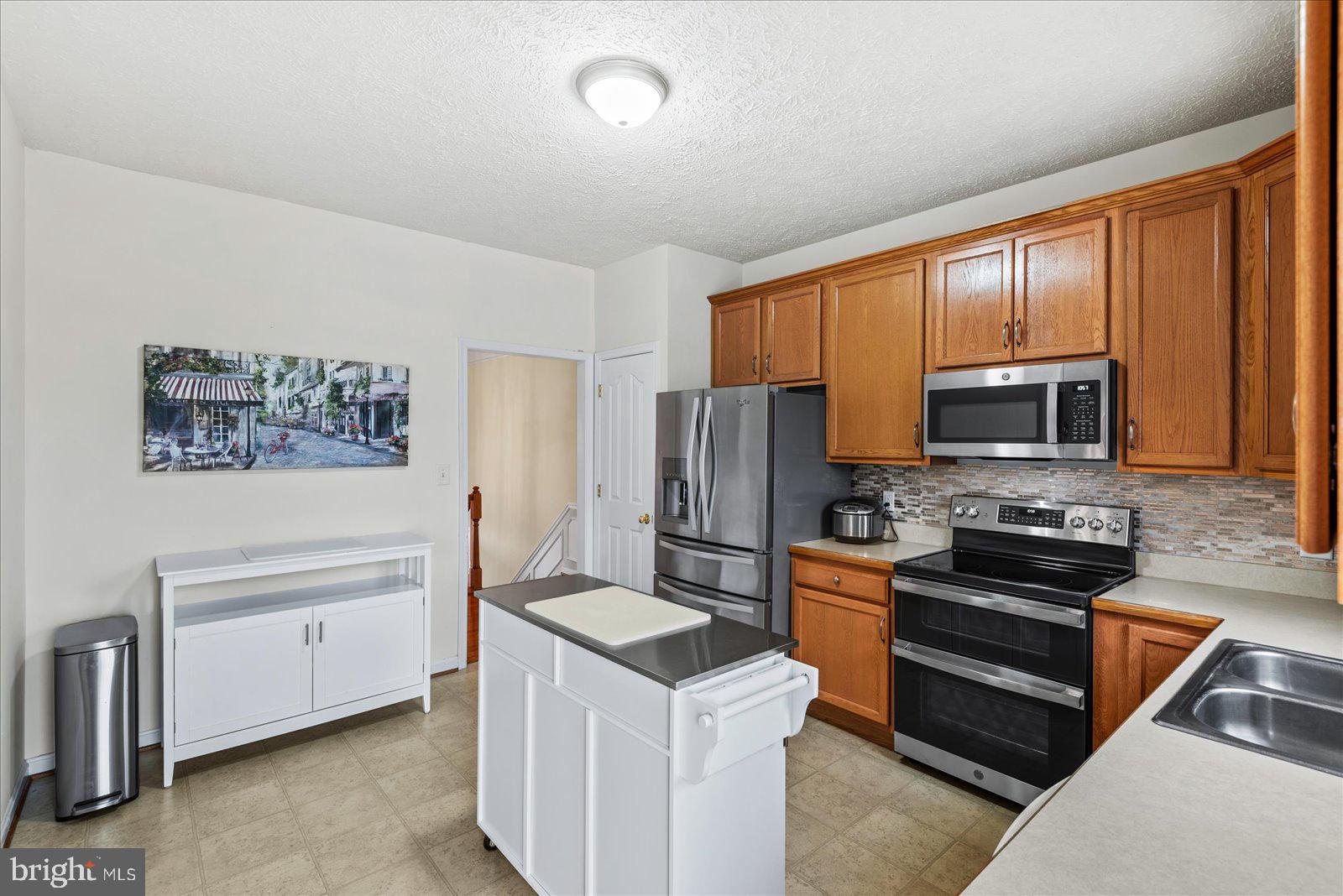 BELMONT AT CARMEL CHURCH - Residential