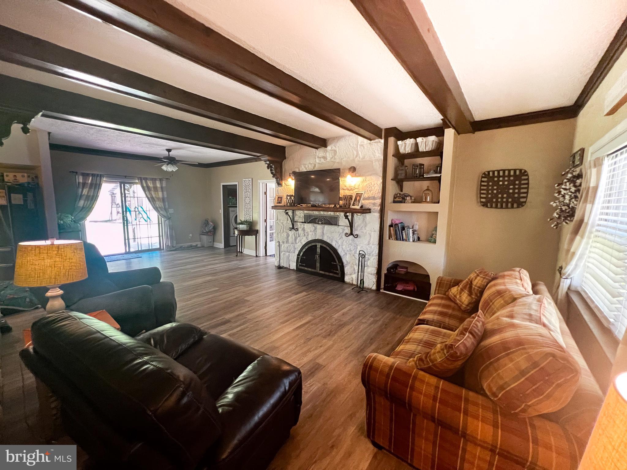 DERRY - Residential