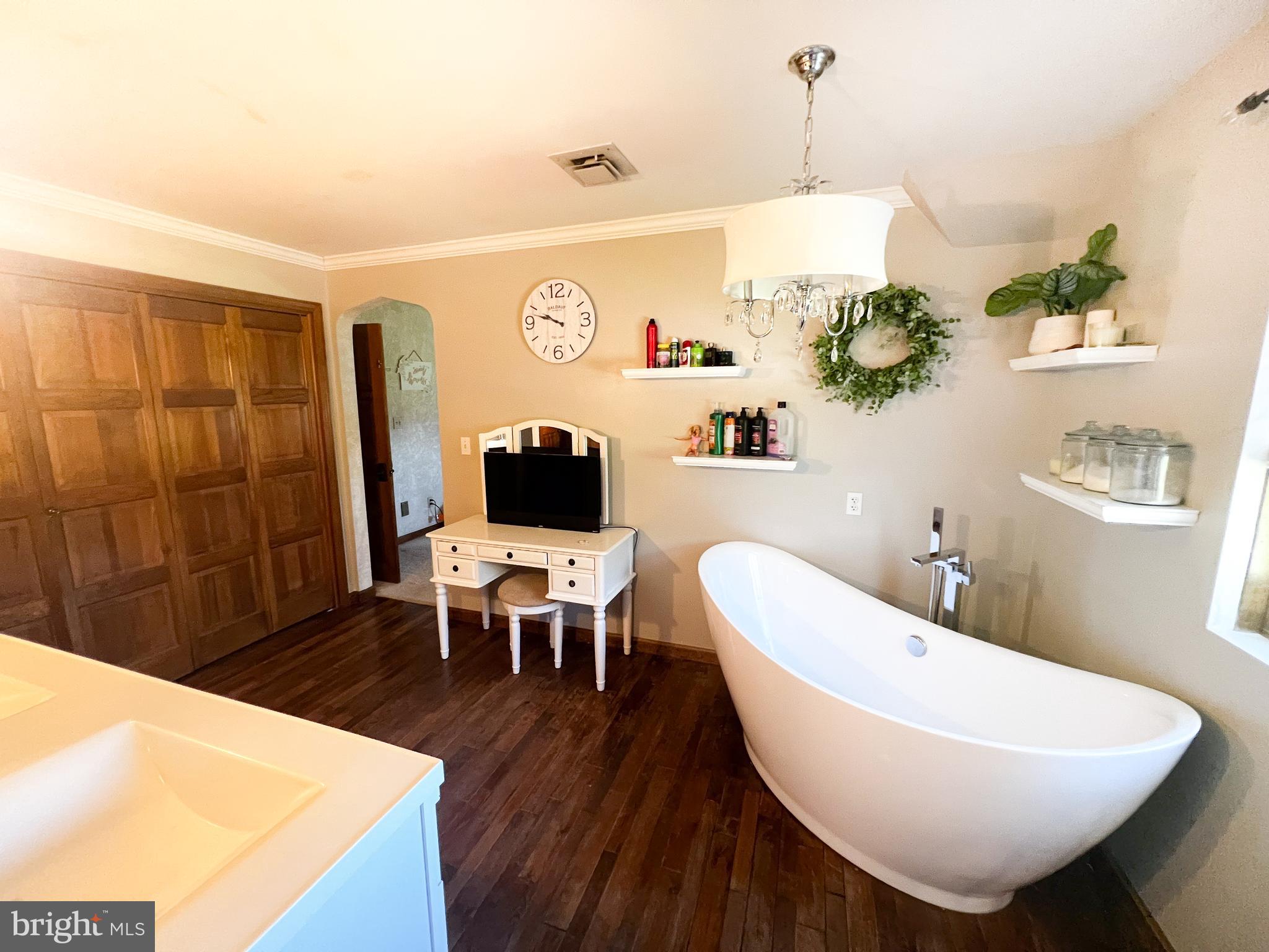 DERRY - Residential