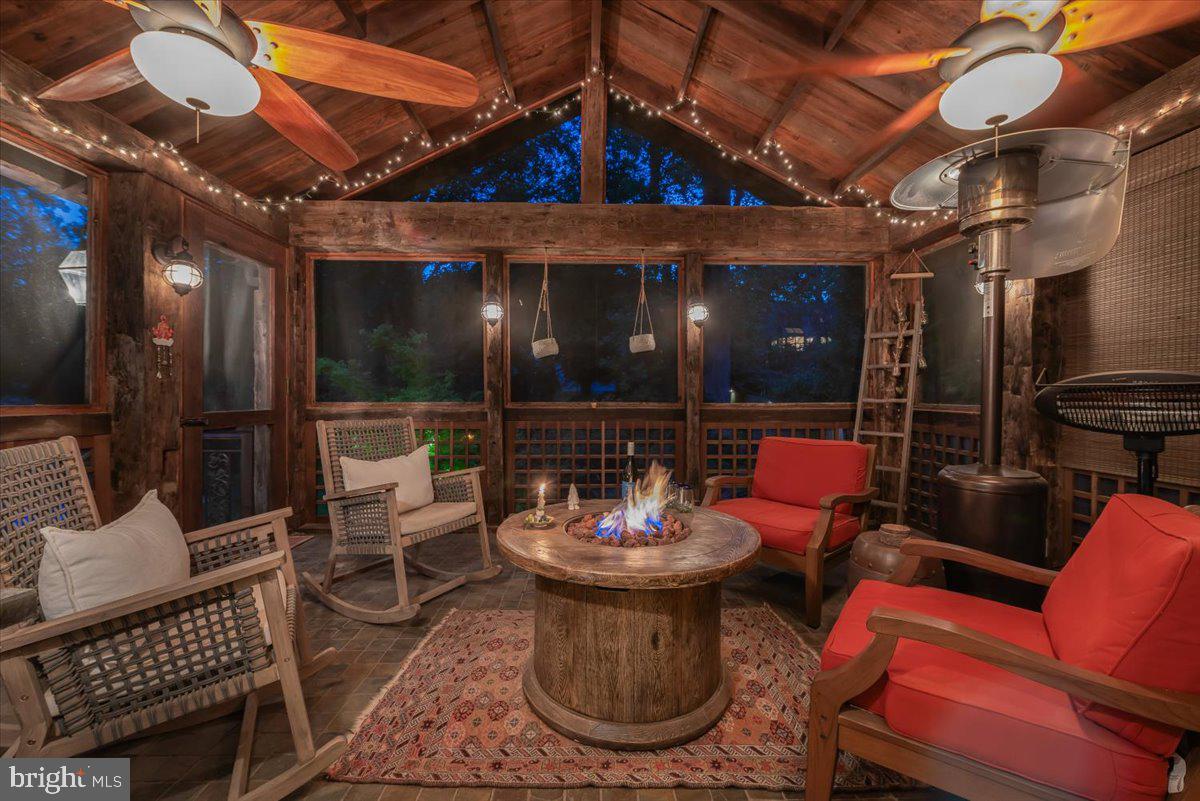CABIN JOHN PARK - Residential