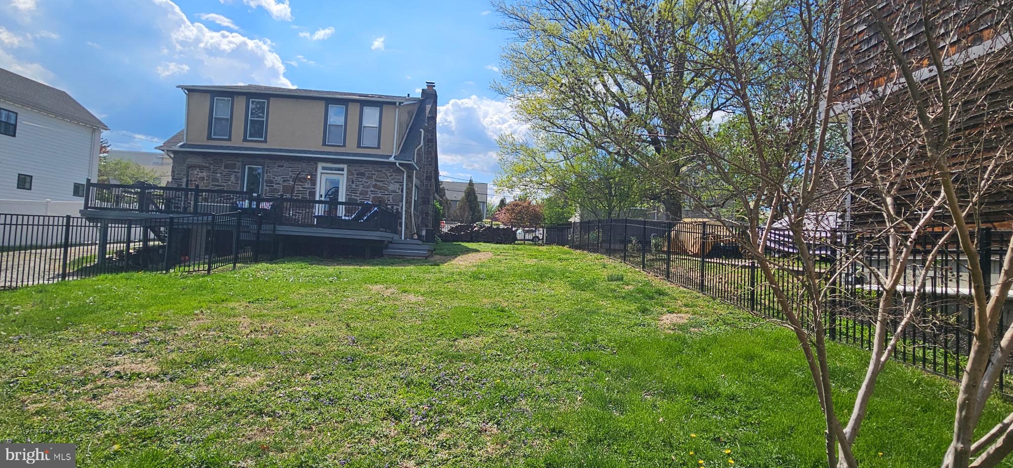 11 S WASHINGTON AVENUE