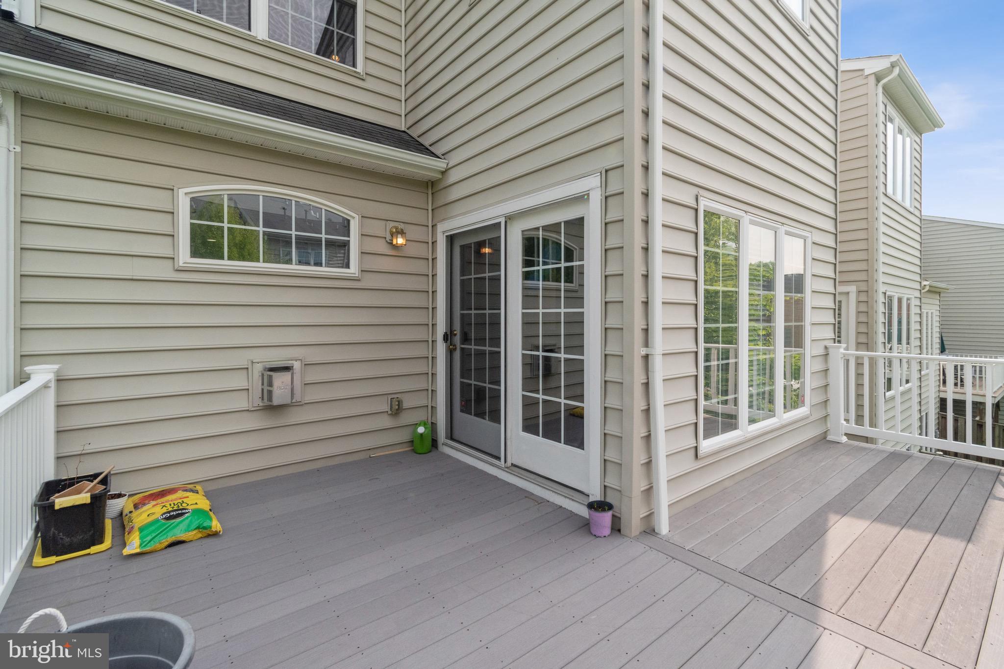 MONTJOY - Residential