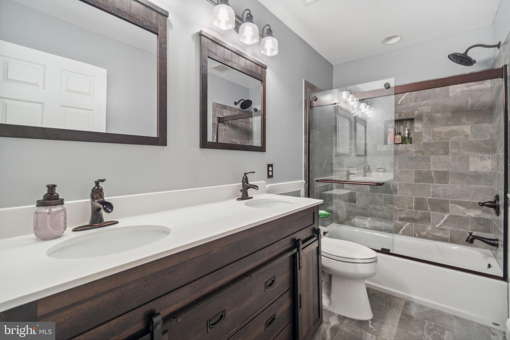 MONTJOY - Residential