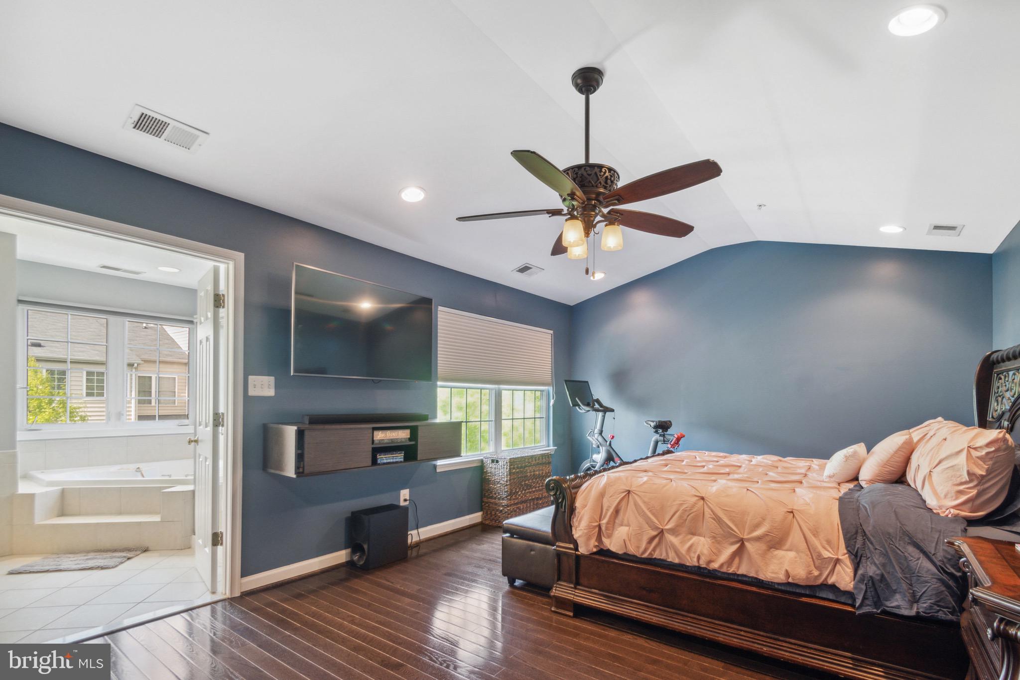 MONTJOY - Residential