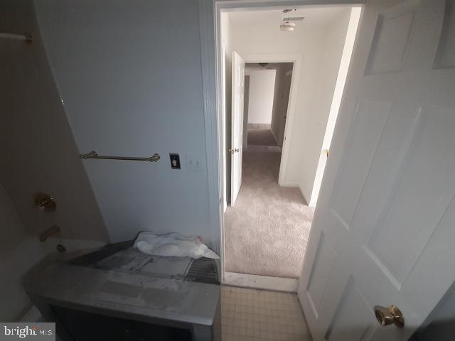 HARBOR COURT CONDOMINIUMS - Residential