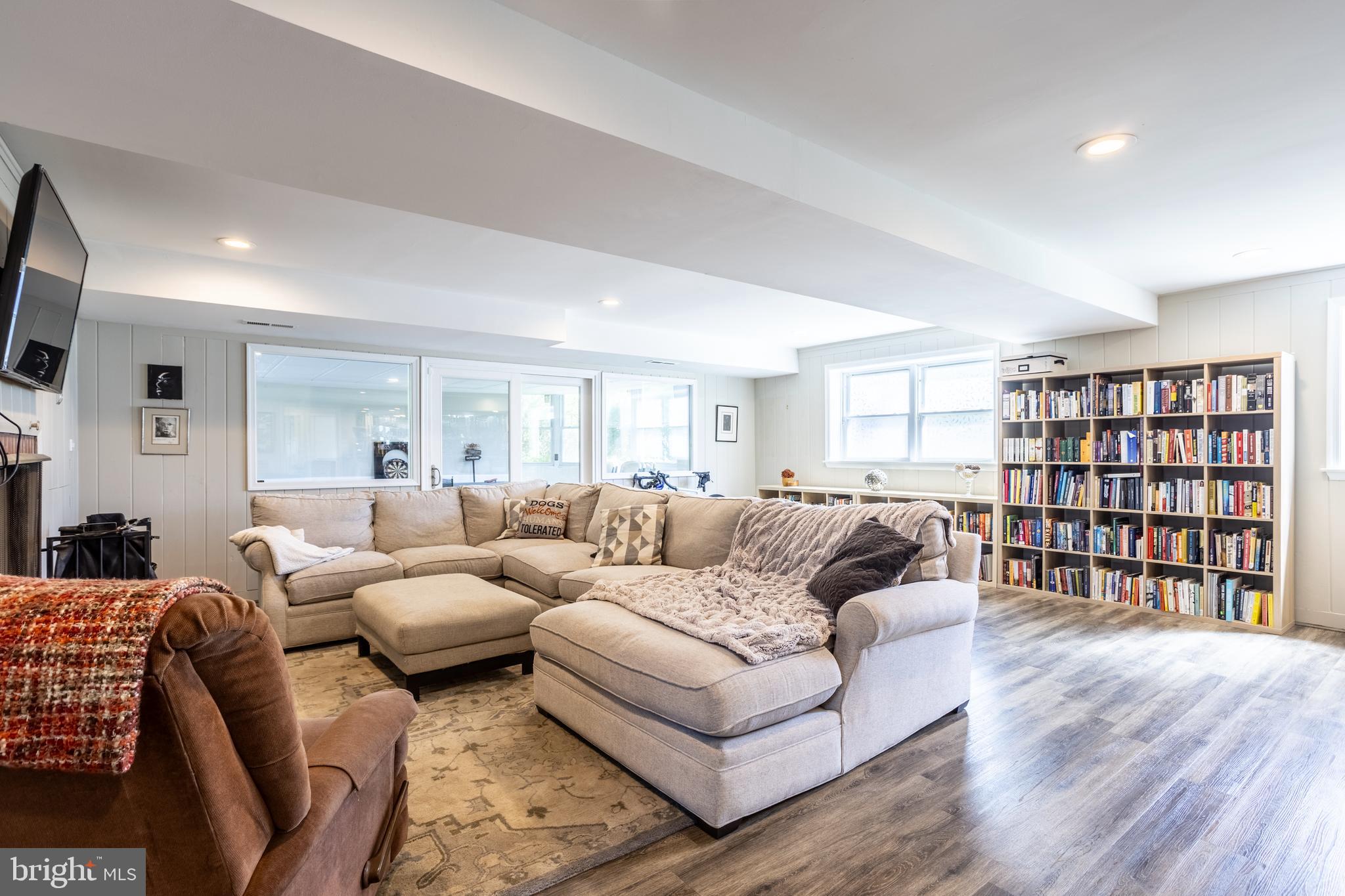 DUMBARTON - Residential