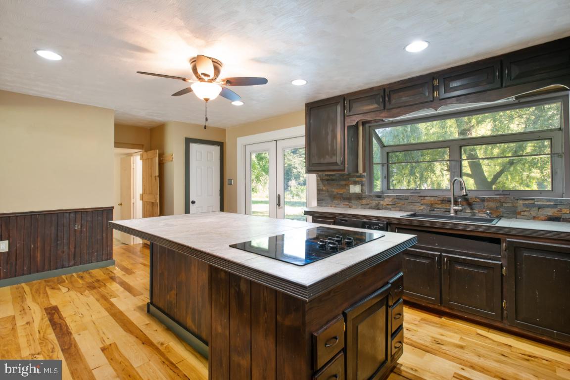 SHEN RIVER ESTATES - Residential