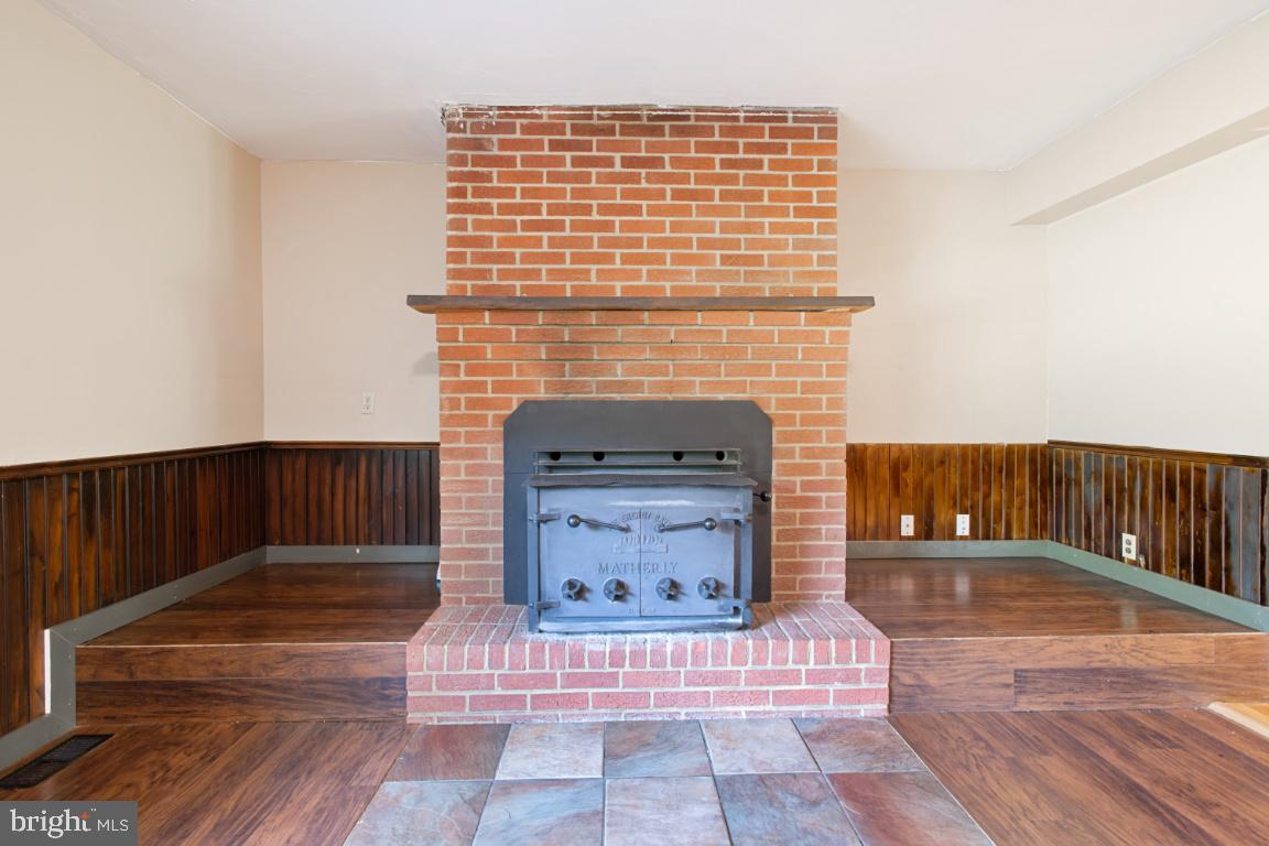 SHEN RIVER ESTATES - Residential