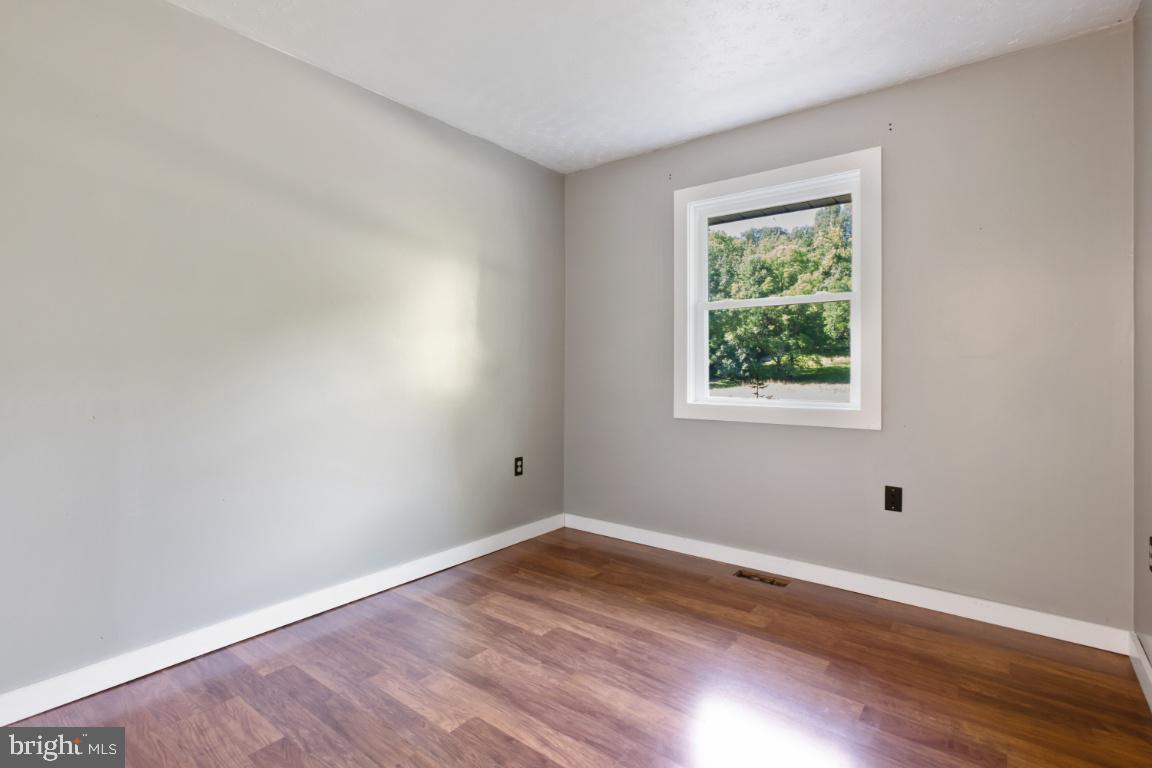 SHEN RIVER ESTATES - Residential