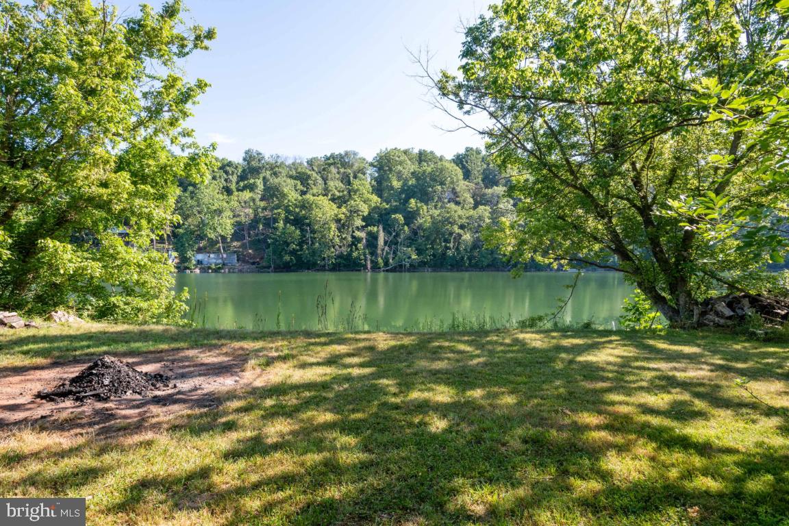 SHEN RIVER ESTATES - Residential