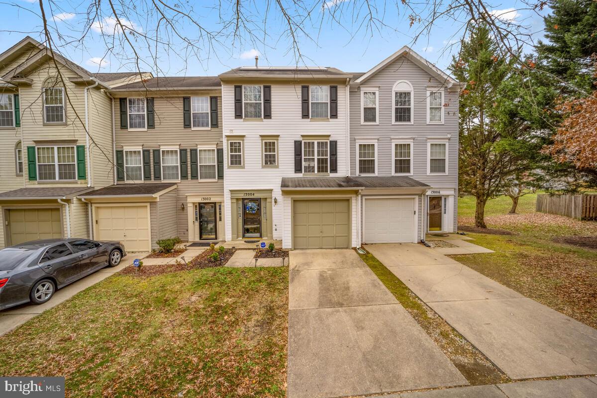 KINGS GRANT - Residential