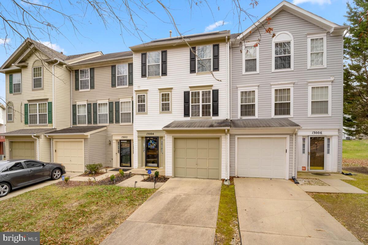 KINGS GRANT - Residential