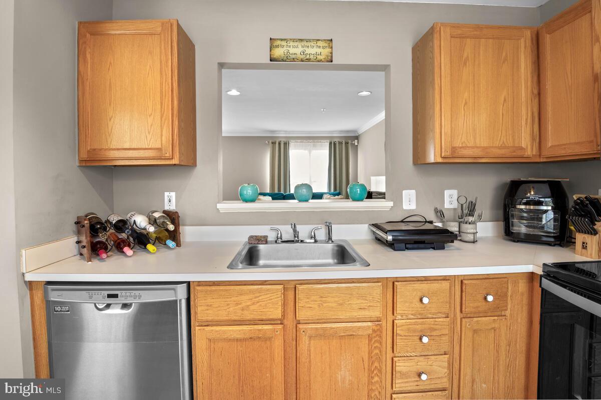 KINGS GRANT - Residential