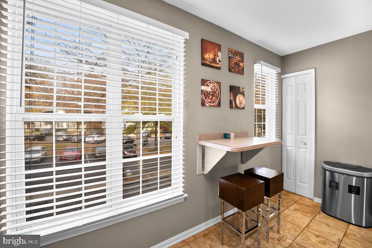 KINGS GRANT - Residential