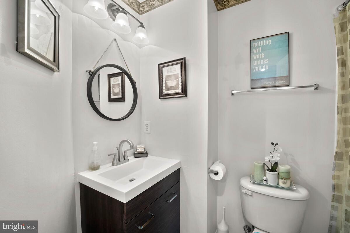 KINGS GRANT - Residential