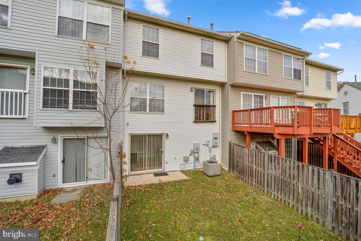 KINGS GRANT - Residential