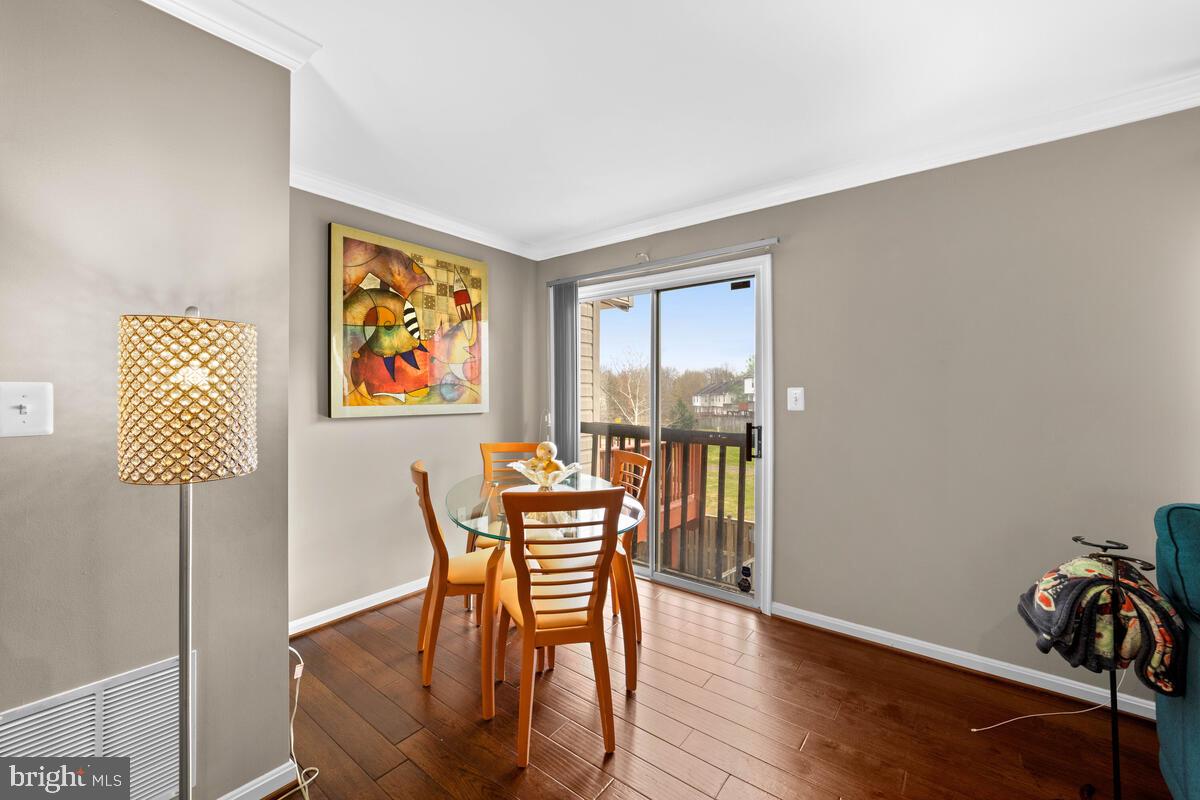 KINGS GRANT - Residential