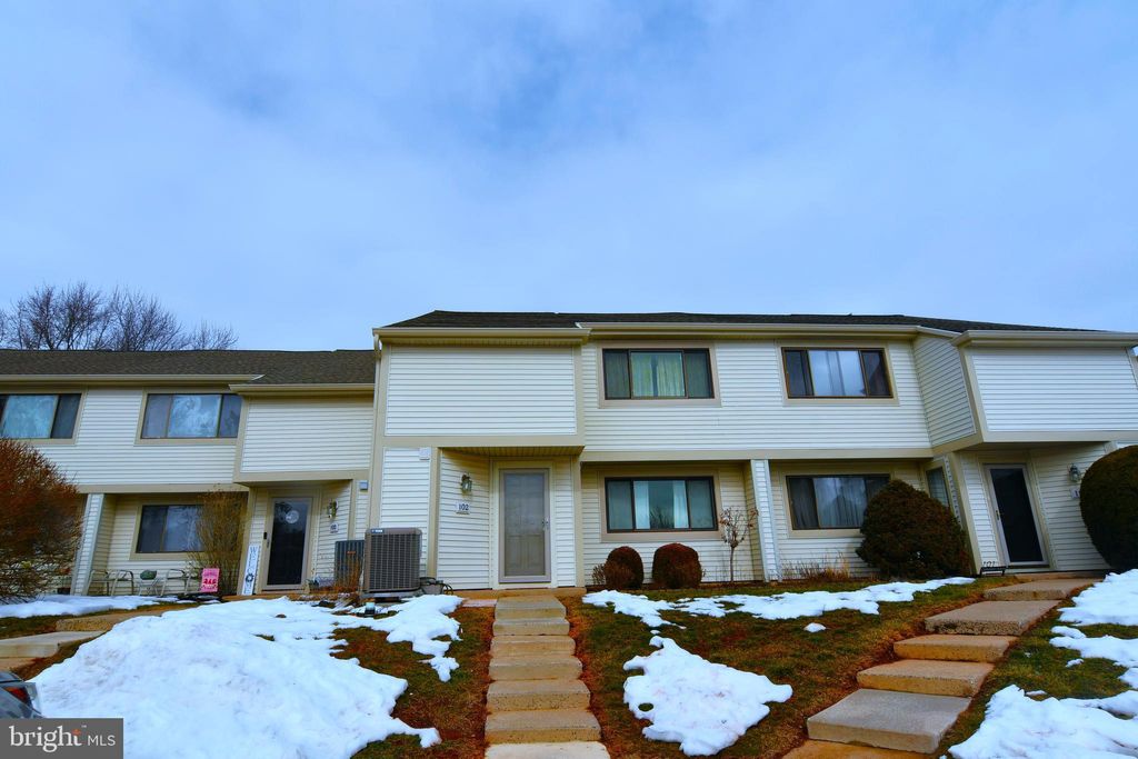 Photo of 102 Concord Place #CONDO 125, HARLEYSVILLE, PA 19438 (MLS # PAMC2167874)