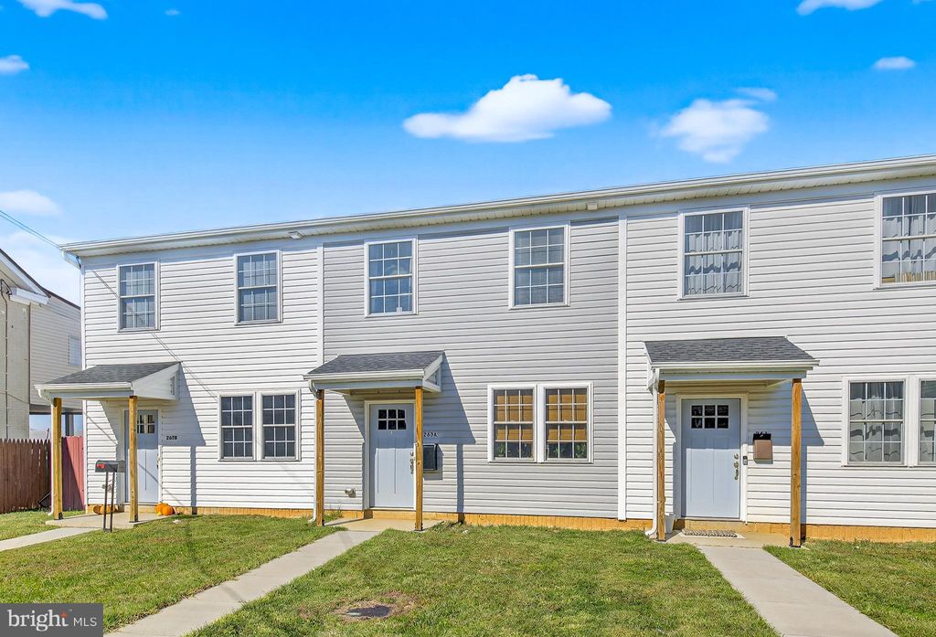 Photo of 263 3rd Street, HANOVER, PA 17331 (MLS # PAYK2092494)