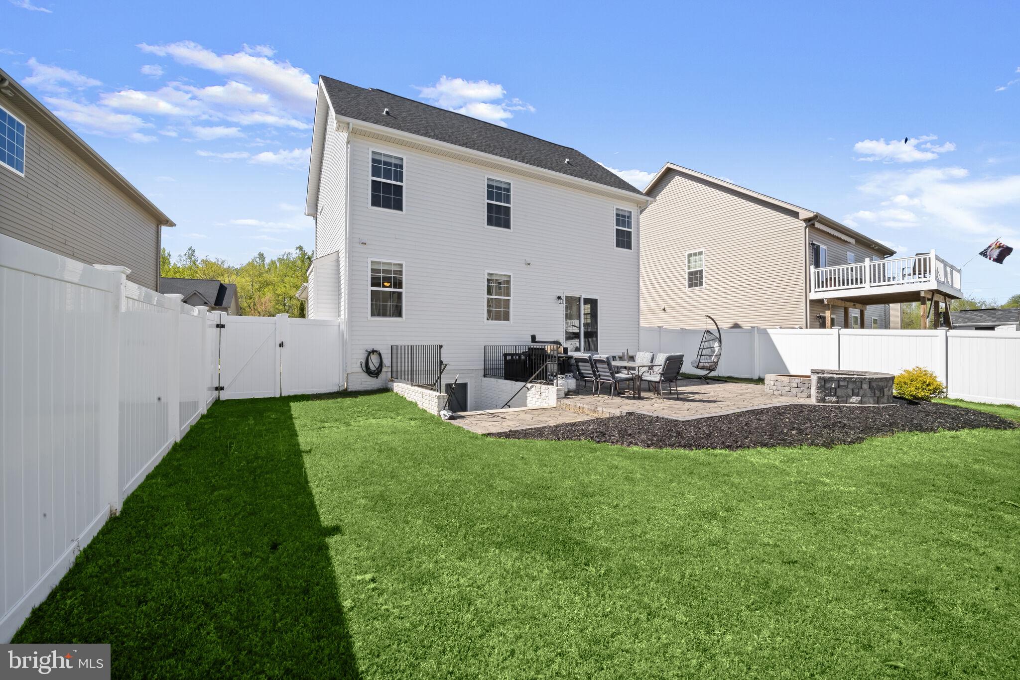 PRINCE FREDERICK CROSSING - Residential