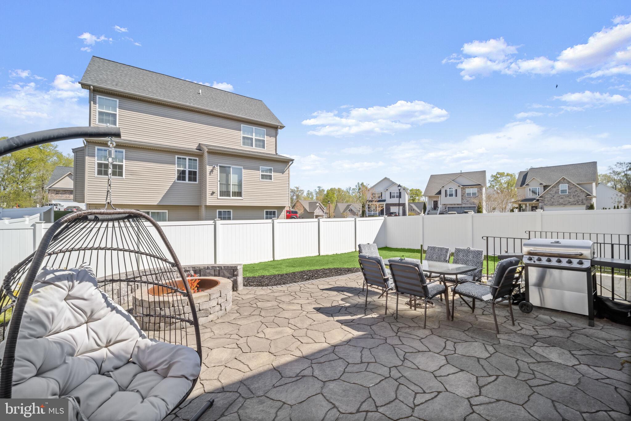 PRINCE FREDERICK CROSSING - Residential