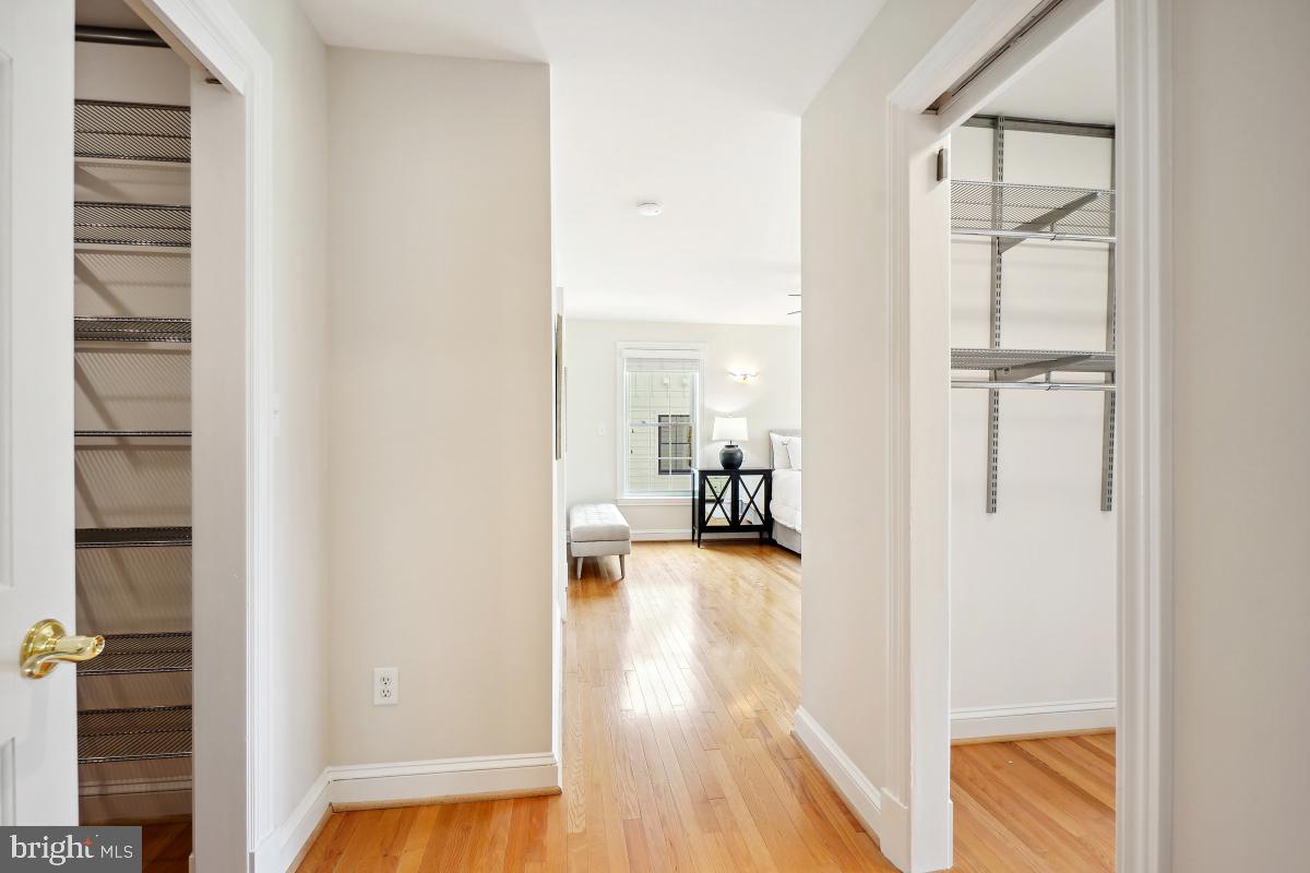 HILLMEAD - Residential