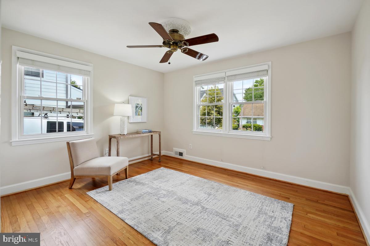 HILLMEAD - Residential