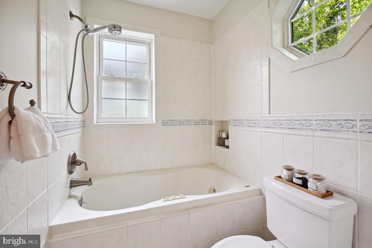 HILLMEAD - Residential