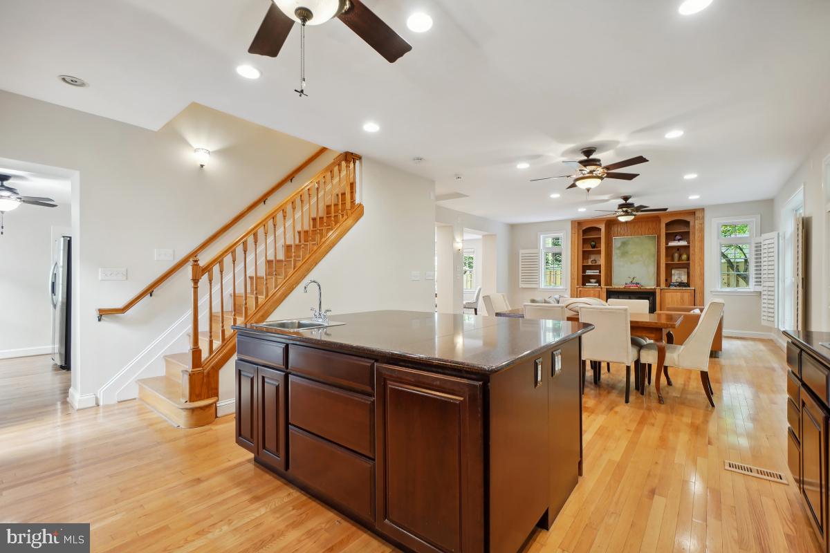 HILLMEAD - Residential