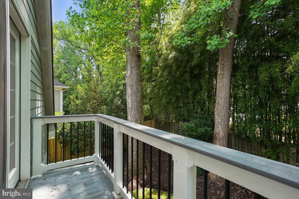 HILLMEAD - Residential