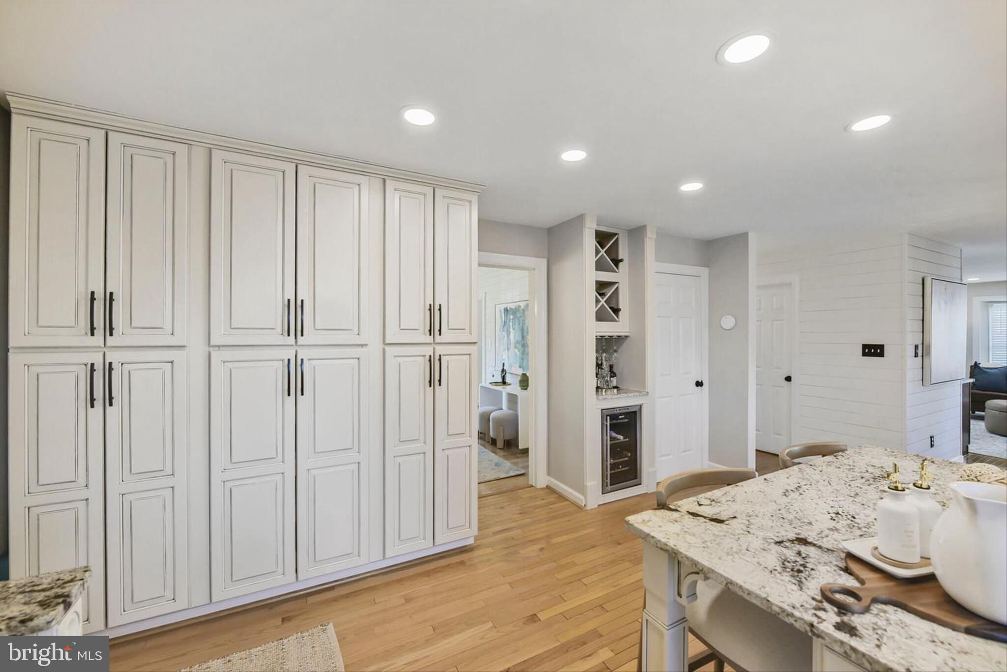 CENTRE RIDGE - Residential