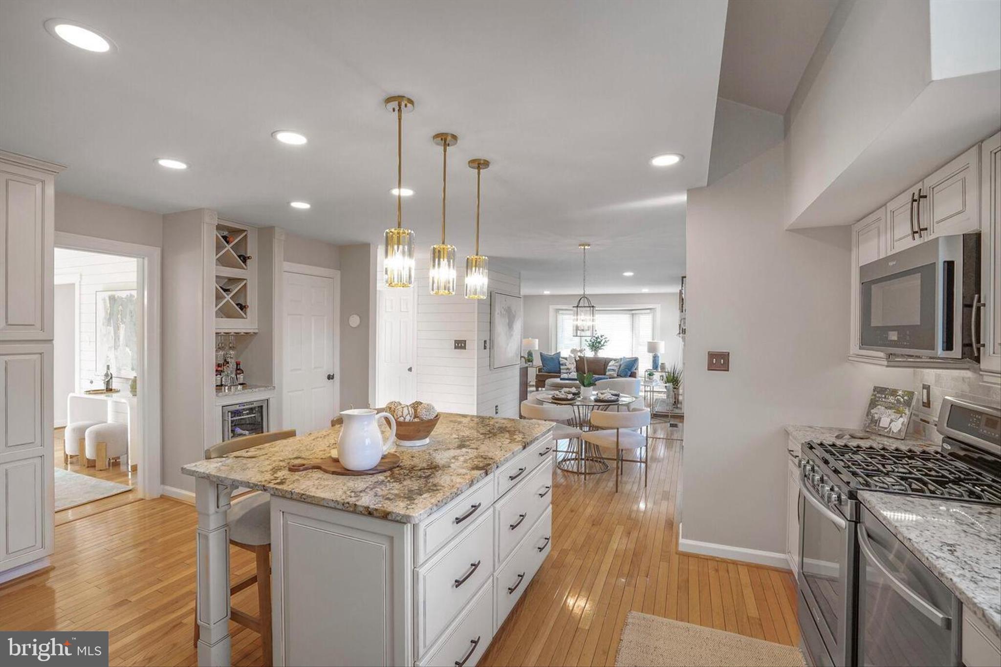 CENTRE RIDGE - Residential