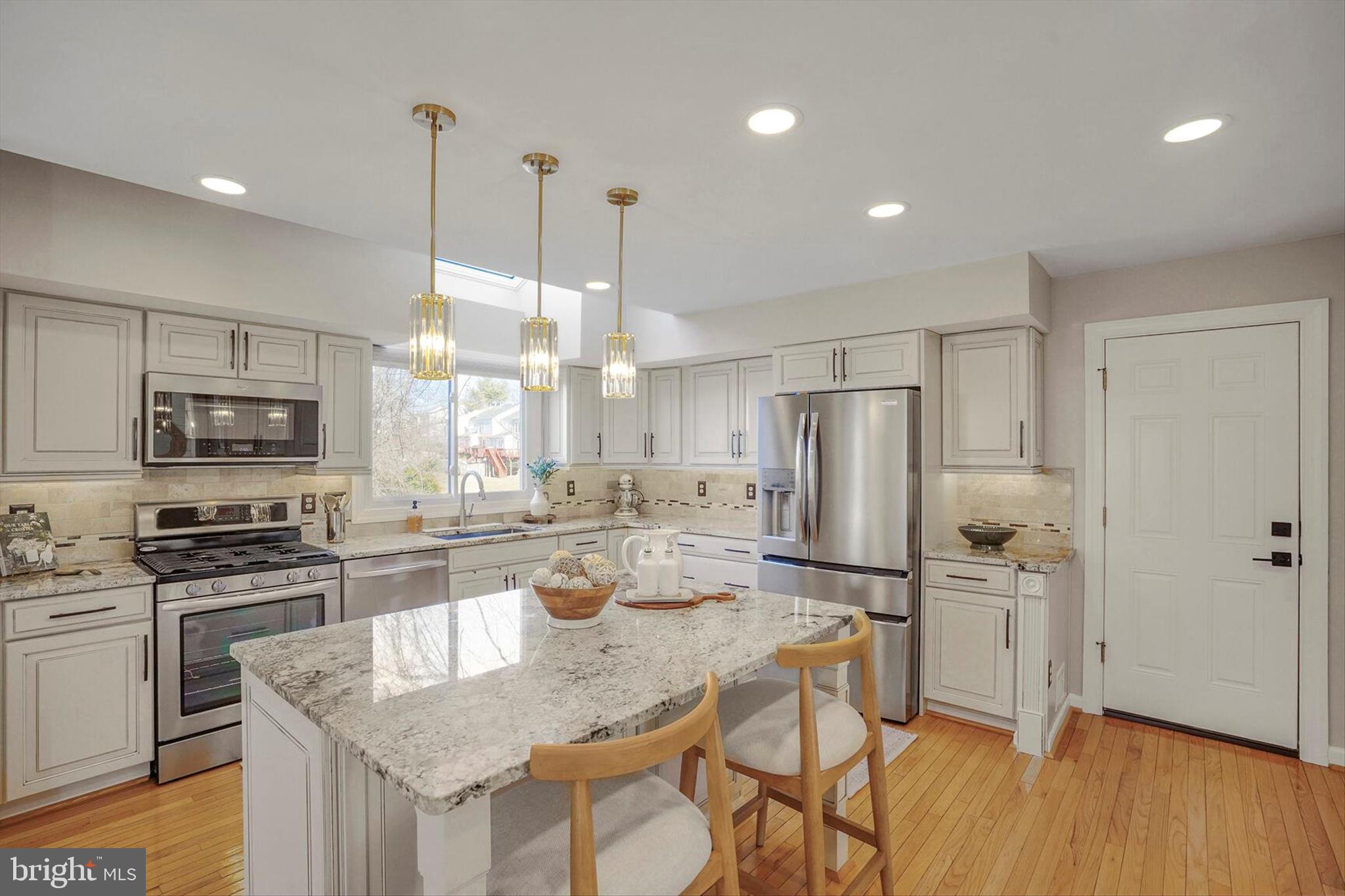 CENTRE RIDGE - Residential