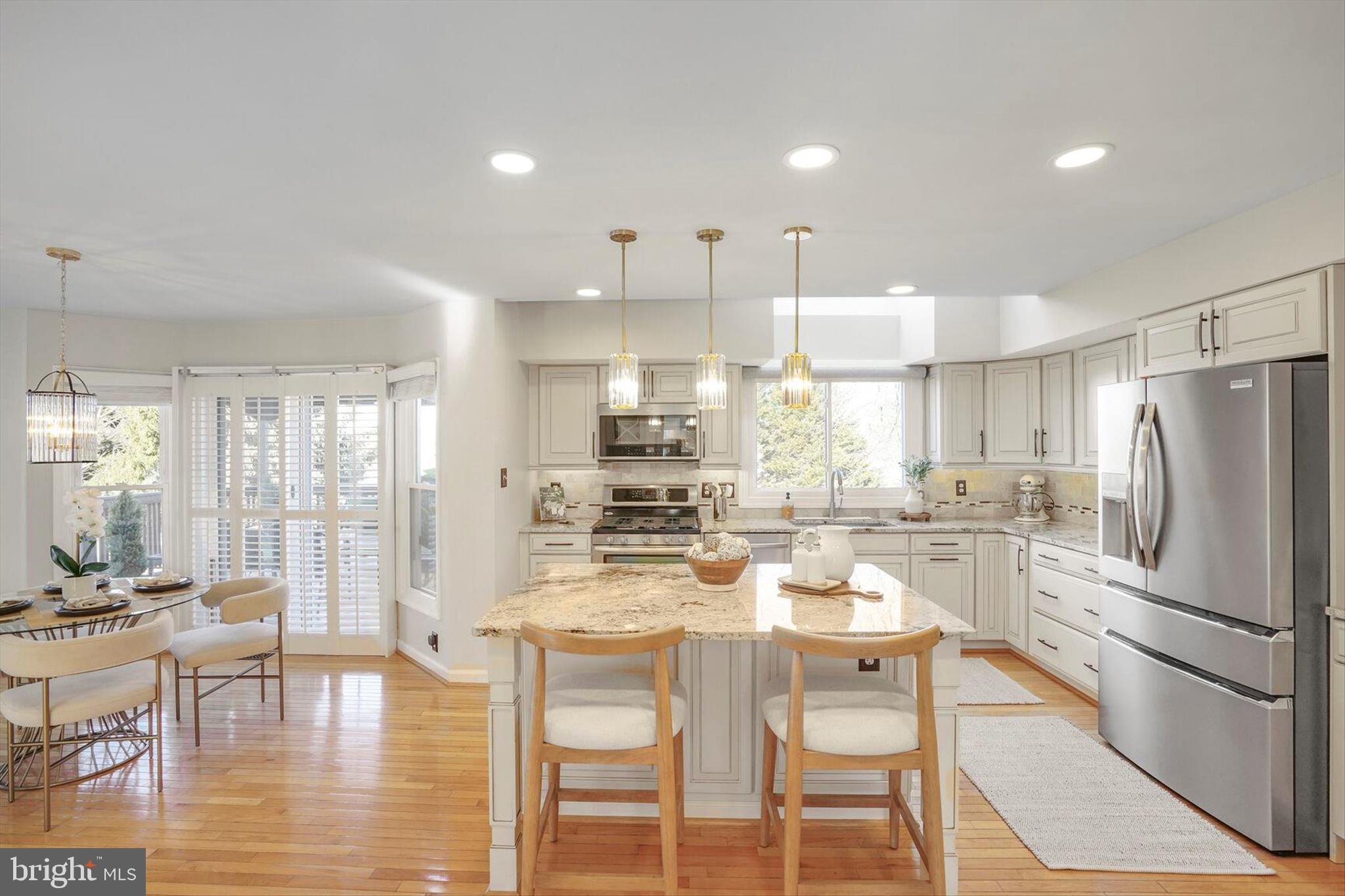 CENTRE RIDGE - Residential