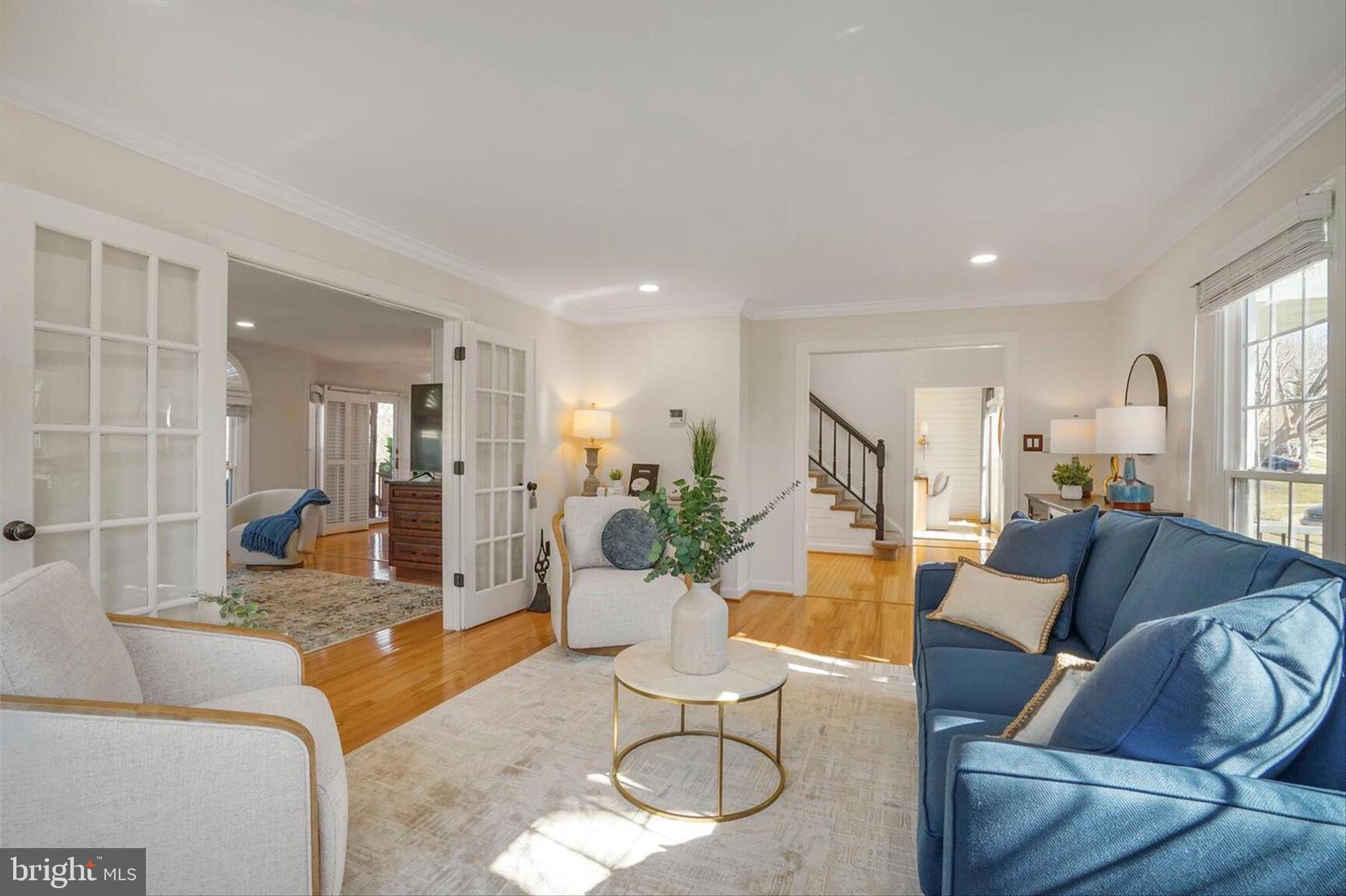 CENTRE RIDGE - Residential