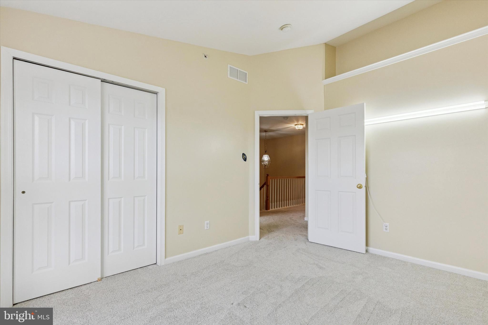 WHITELAND WOODS - Residential Lease