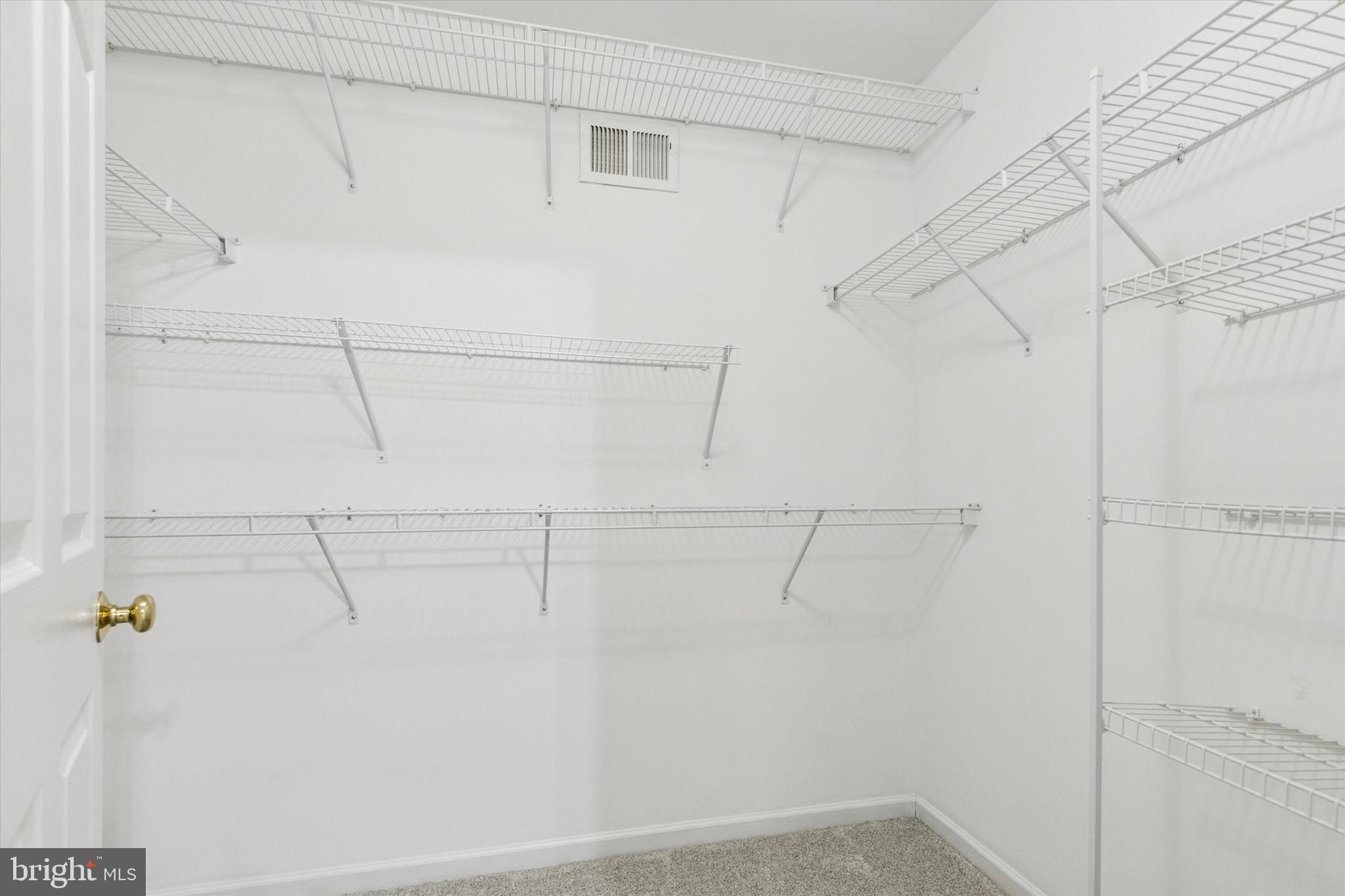 WHITELAND WOODS - Residential Lease