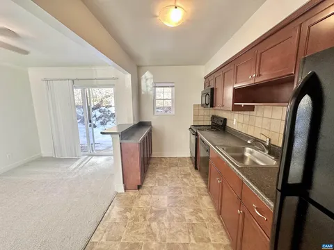 890 Fountain Ct MULTIPLE UnitS, Charlottesville, VA MLS: 661486
