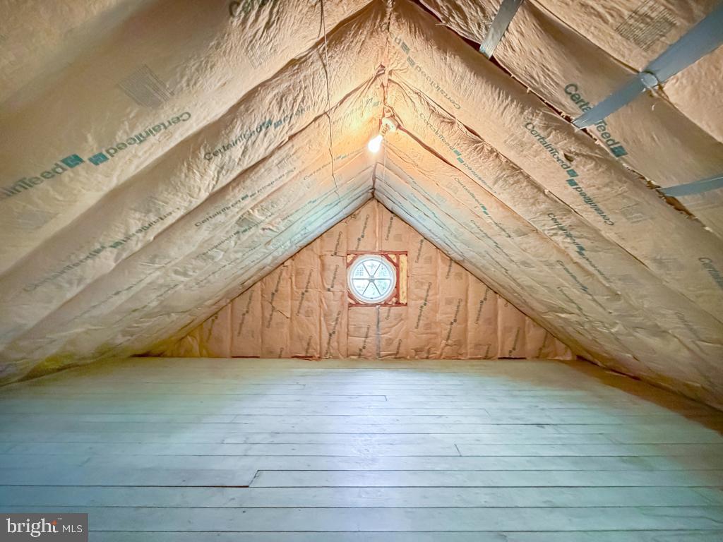 WYNNEWOOD - Residential