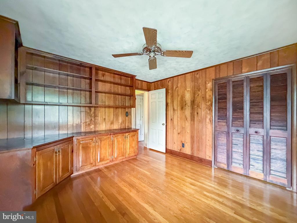 WYNNEWOOD - Residential