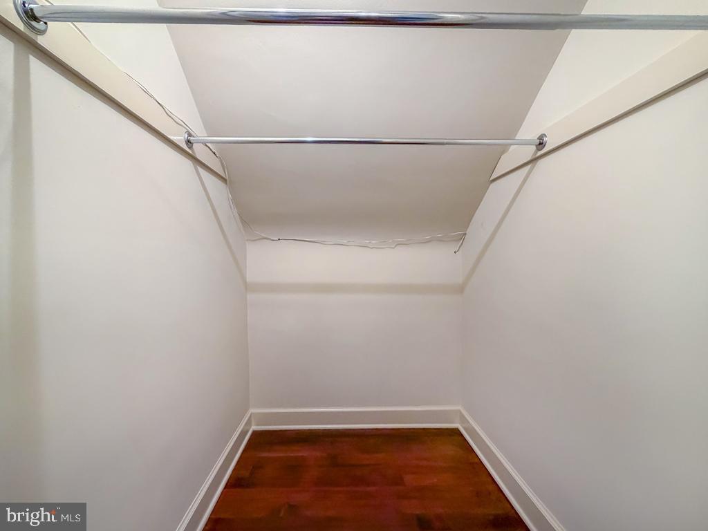 WYNNEWOOD - Residential