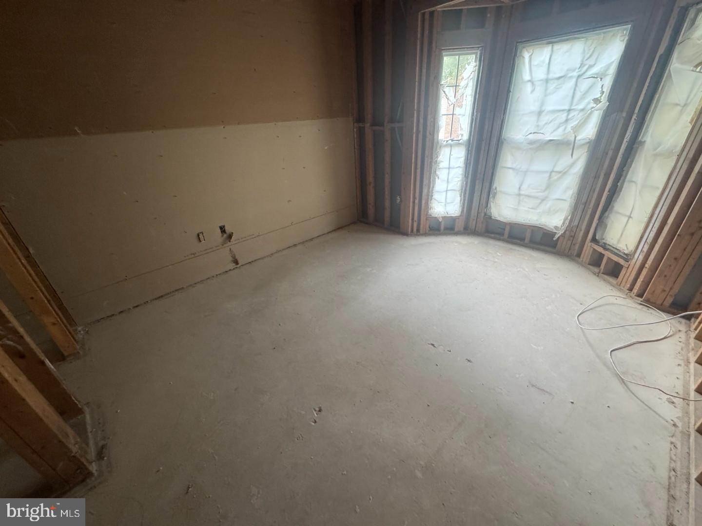 SILVERBROOK WOOD - Residential