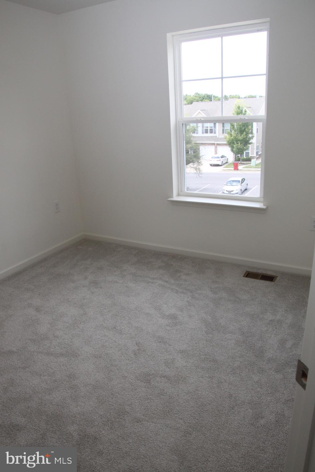 ARCHERS ROCK - Residential