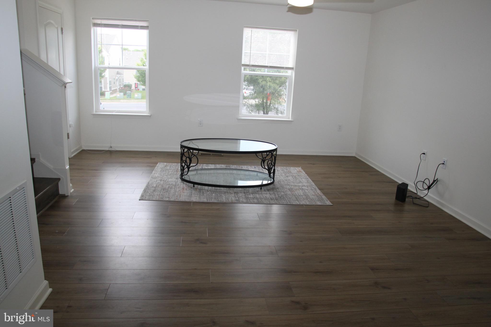 ARCHERS ROCK - Residential