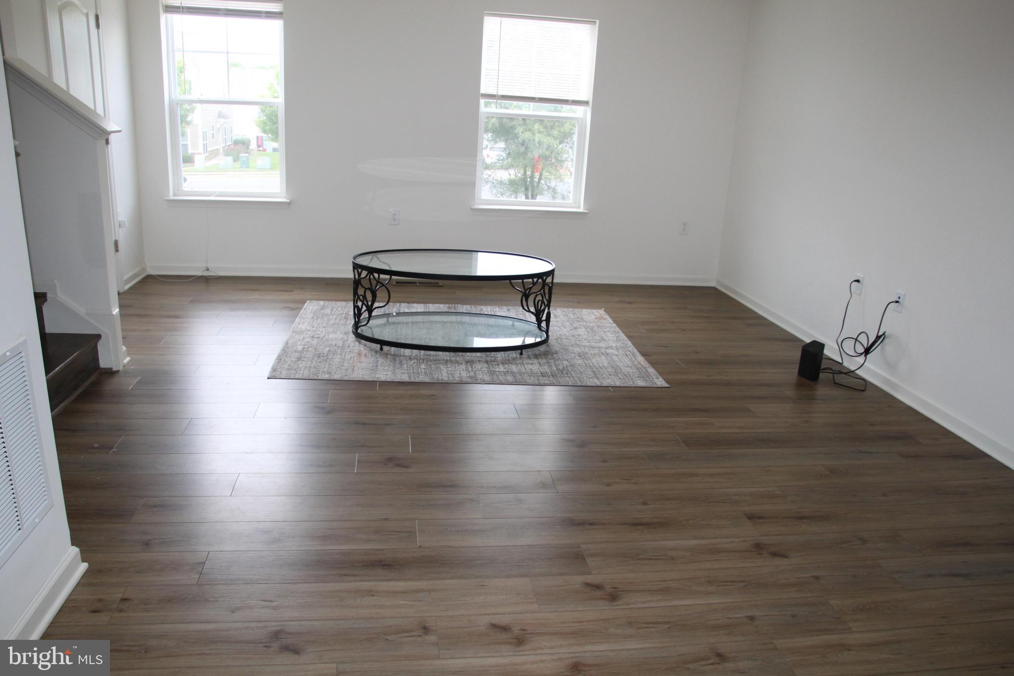 ARCHERS ROCK - Residential